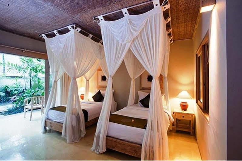Hotel Puri Sunia Bali 4*