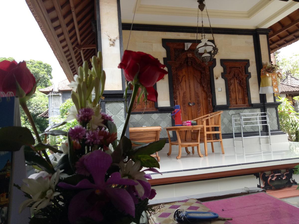 Homestay Karma House *