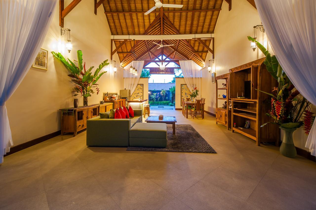 Luxury 3br Infinity Jungle View Aashaya * Ubud (Bali)