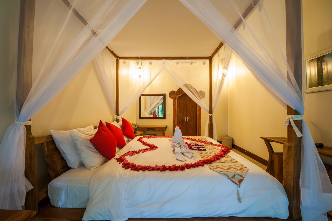 Luxury 3br Infinity Jungle View Aashaya Villa