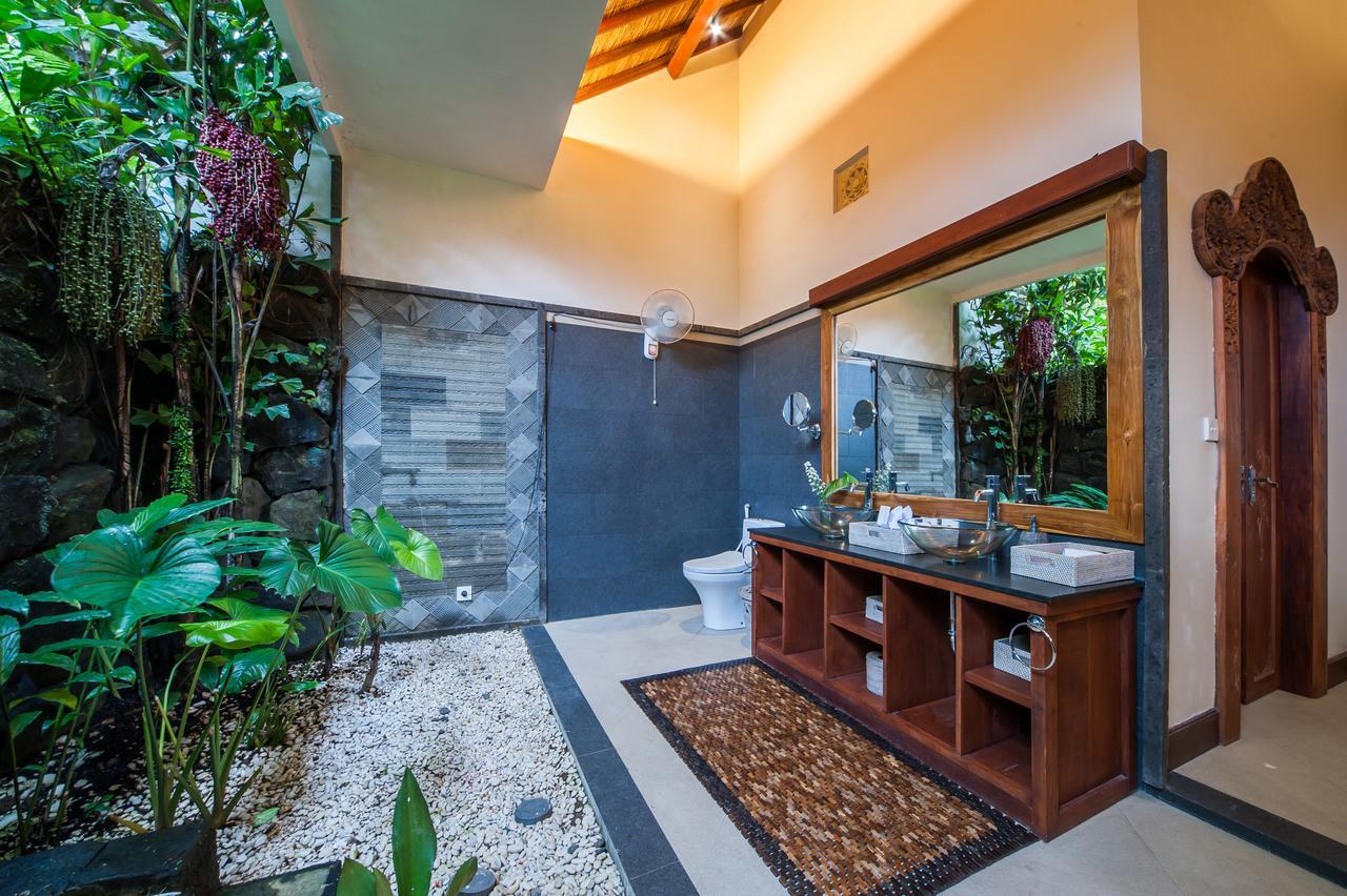 Luxury 3br Infinity Jungle View Aashaya Villa
