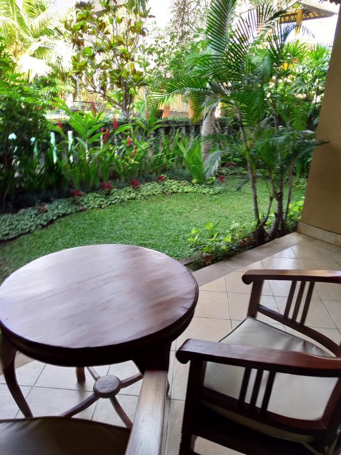 Lestari Bed & Breakfast