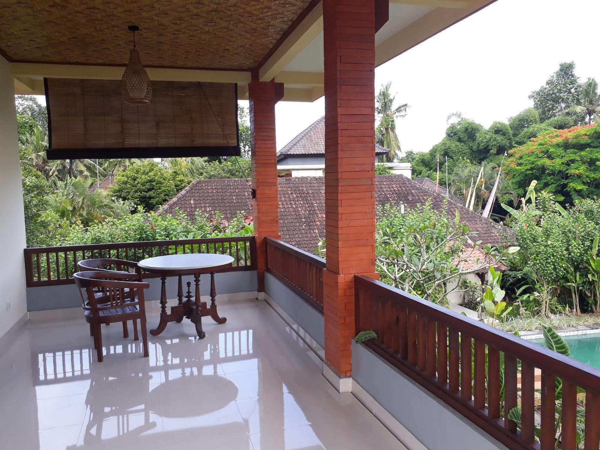 Nyoman Sandi Guest house