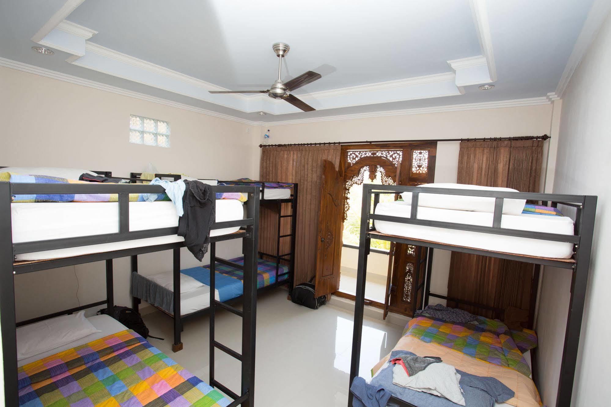 Puji Hostel&bungalow 3*
