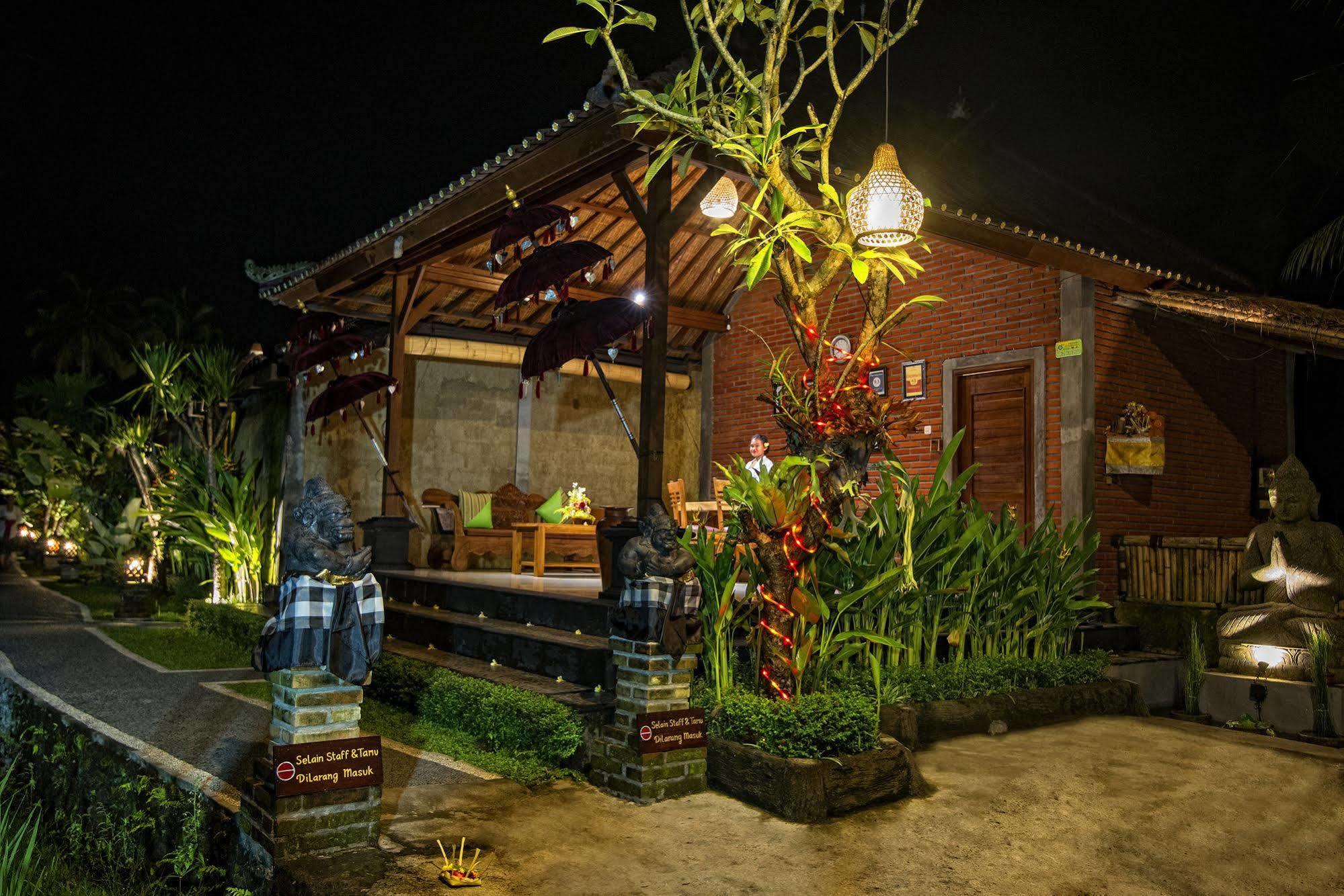 Pajar House &