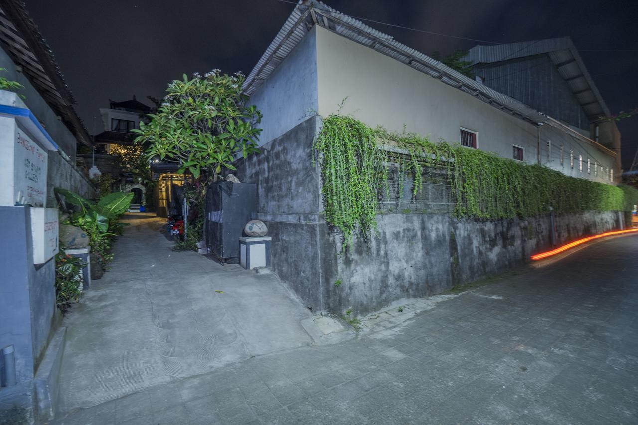 Bangbang Family House Guest house *