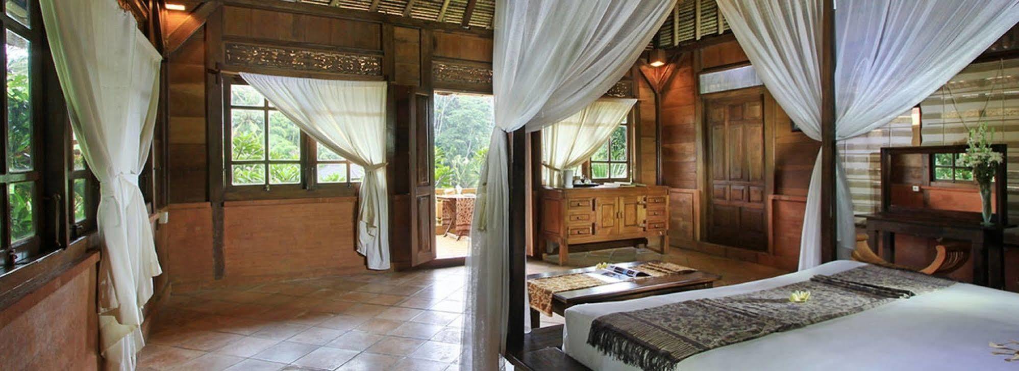 Holiday park Graha Moding