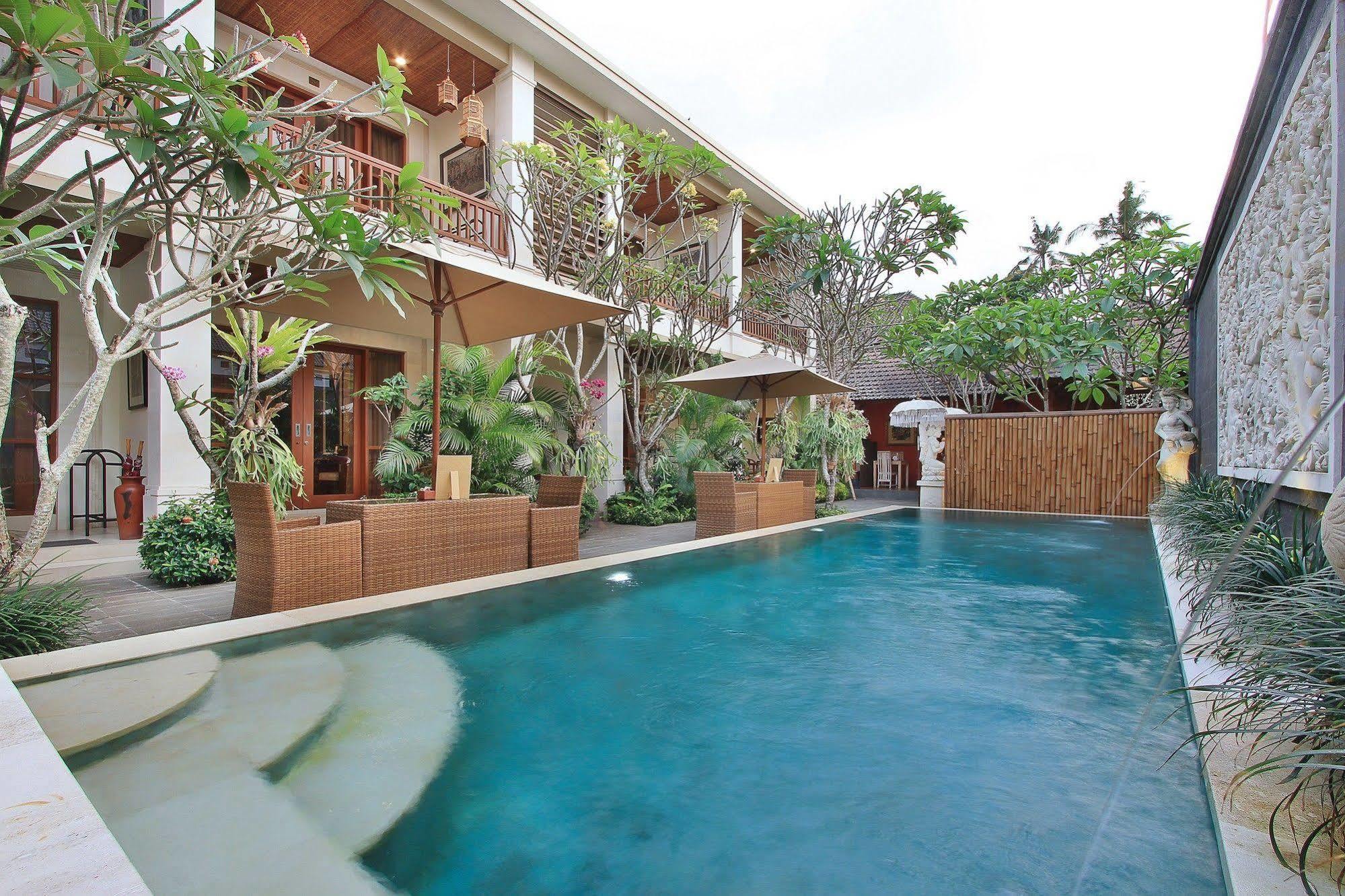 Rumah tetamu Tebesaya By Pramana 3*