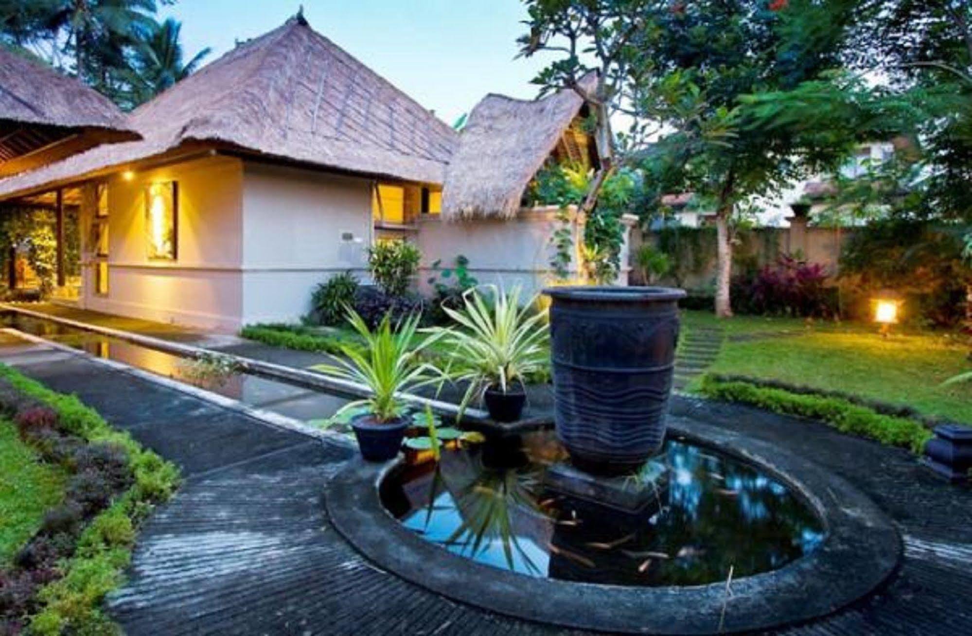 Puri Darma Agung 4*
