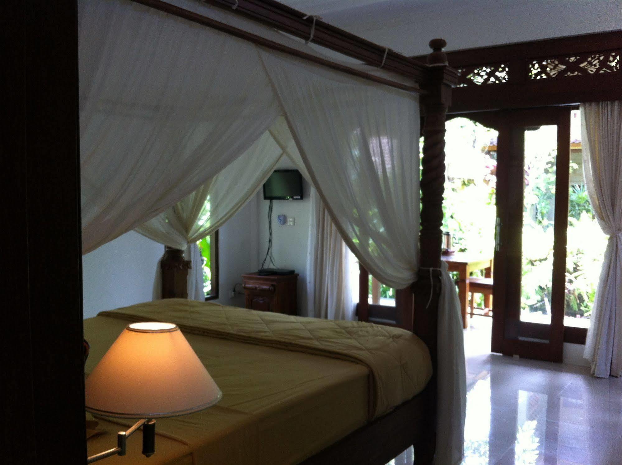 Karang Mesari Guest house
