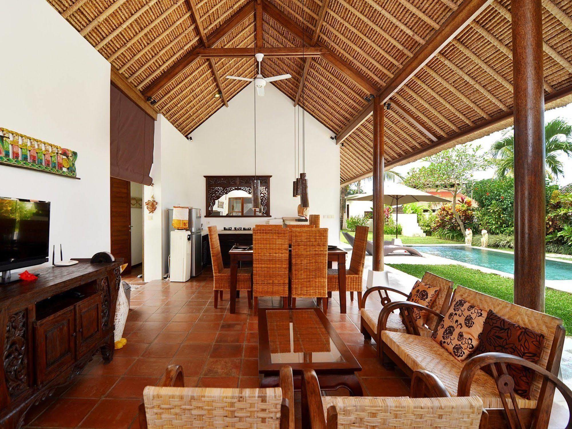 Villa Candi Kecil 1 *