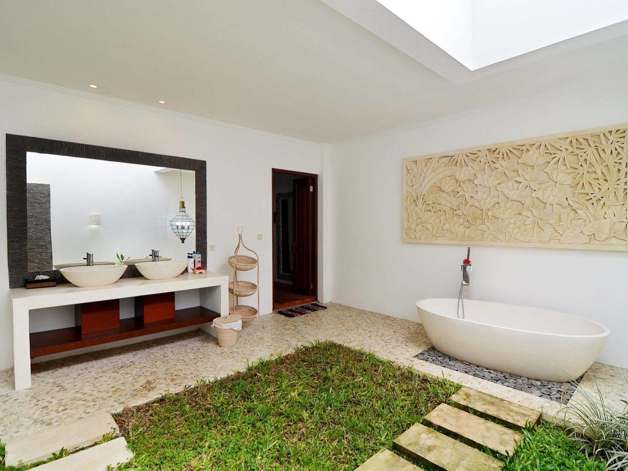 Villa Candi Kecil 1 *