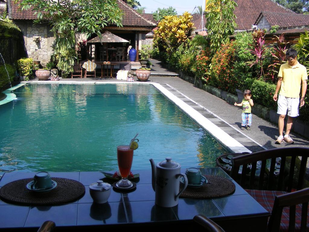 Jalan Jalan & Ubud
