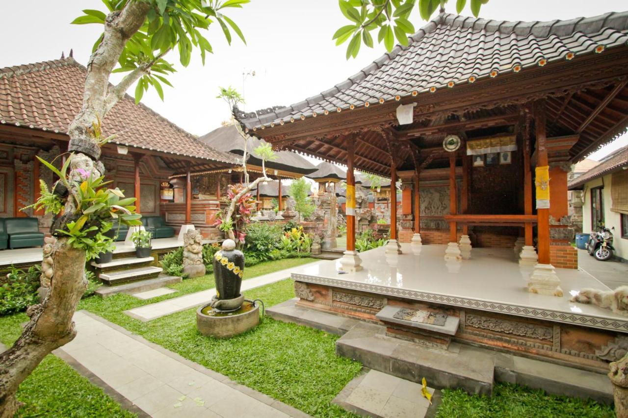 Awan Bali House 3*