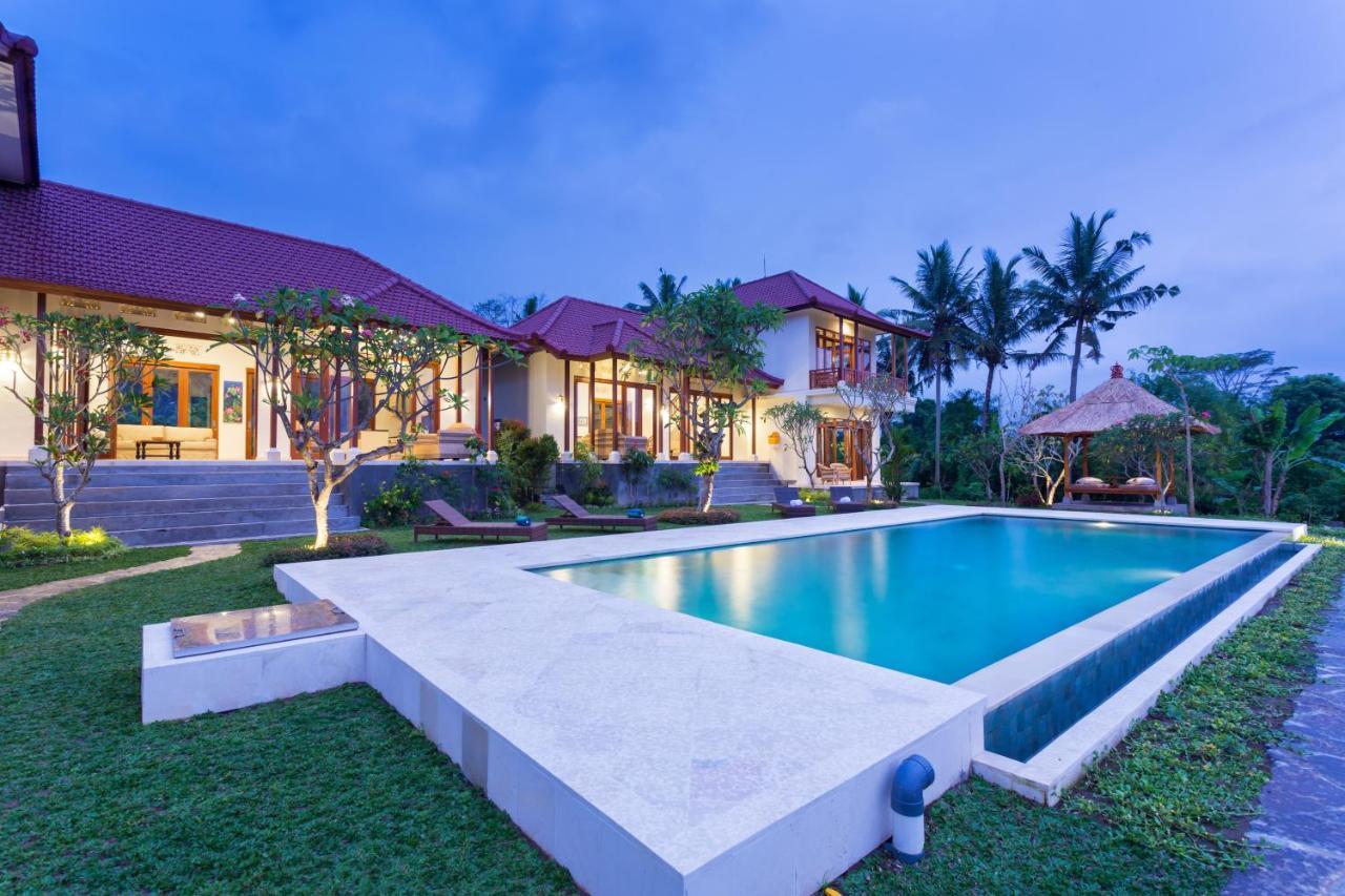 Champaca Luxury Villa