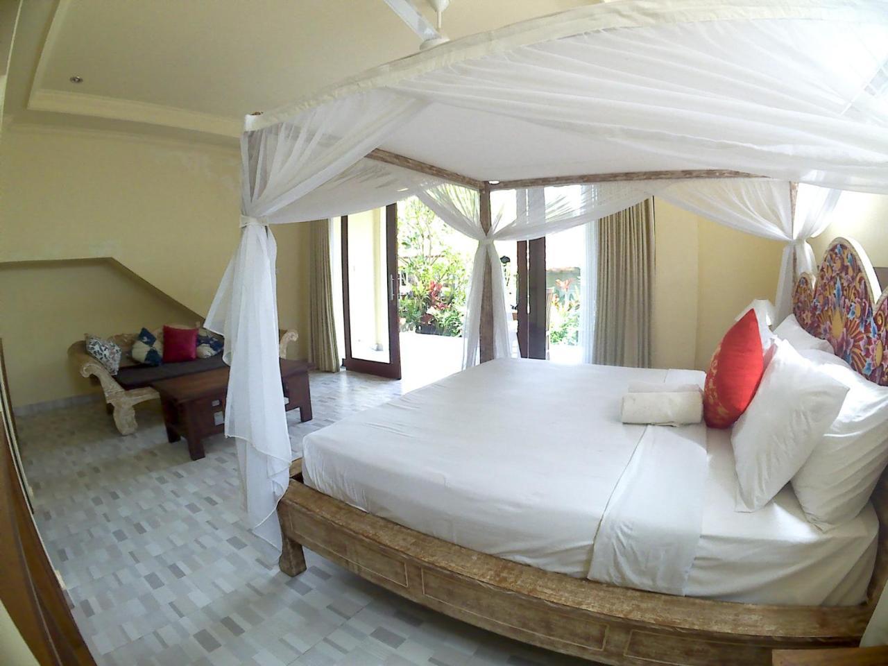 Bed & Breakfast Manada 3*