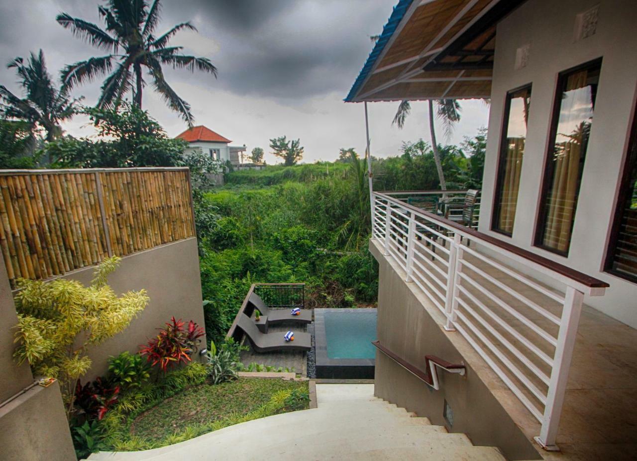 1 Rumah Lumbung *