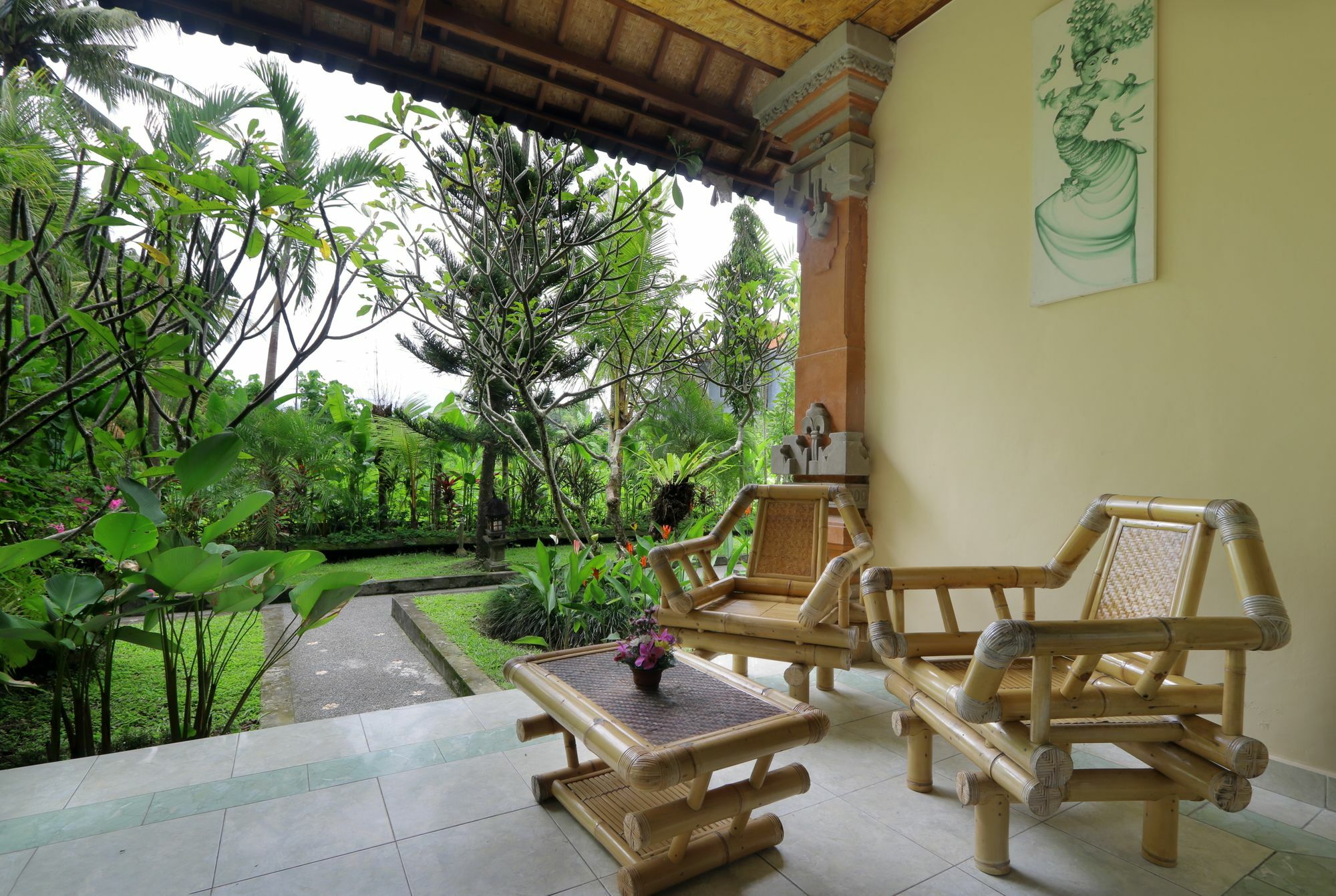 Uma Sari By Mahaputra-chse Certified Guest house