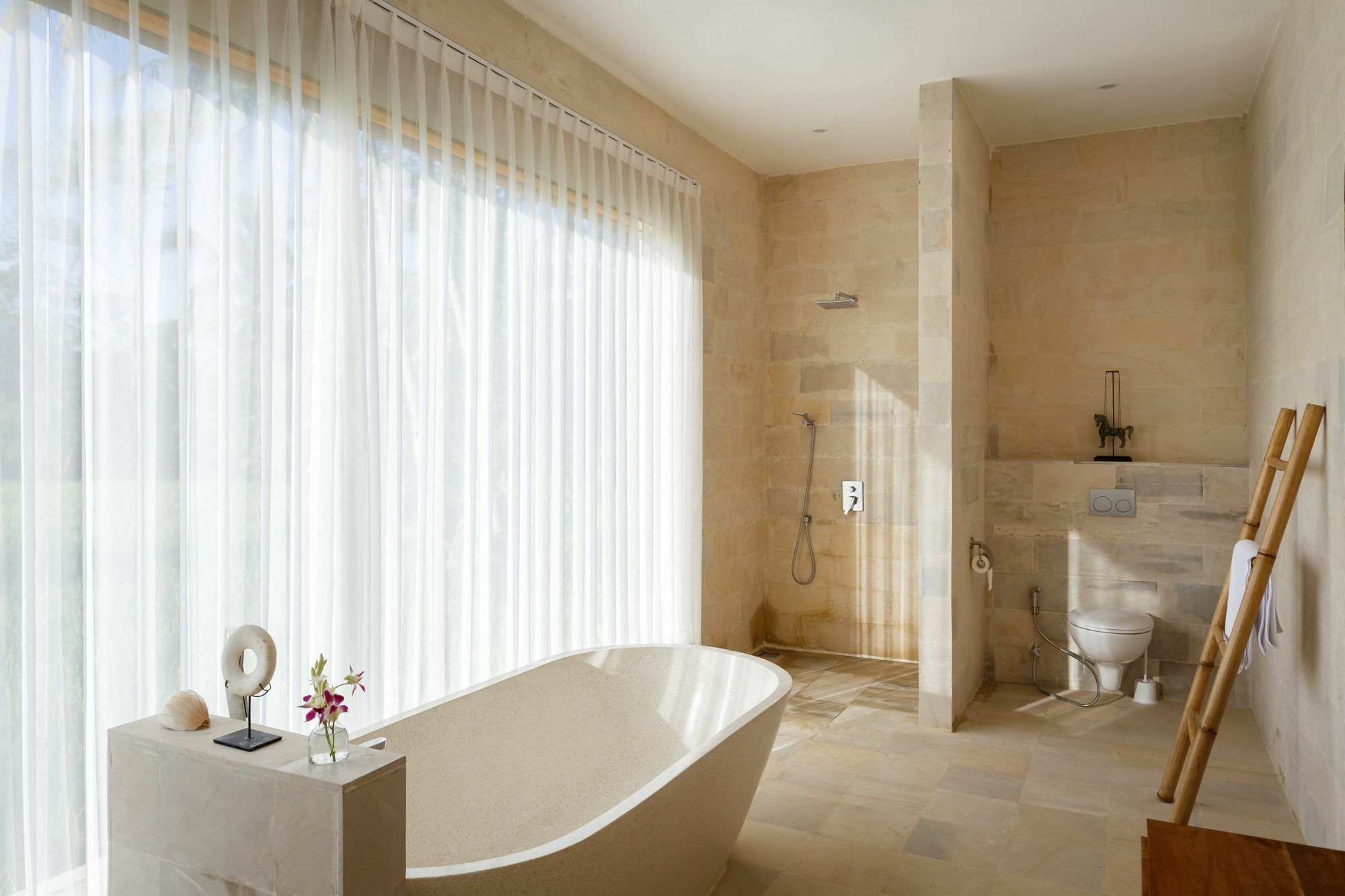 Allsaints Villa *