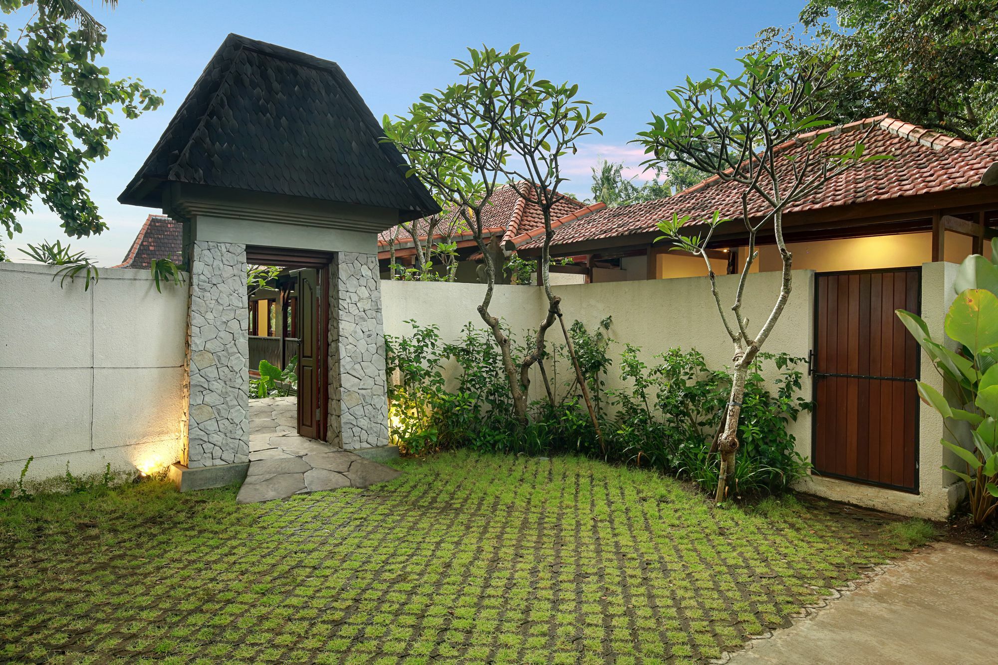 Beji Mawang By Pramana Villa Ubud (Bali)