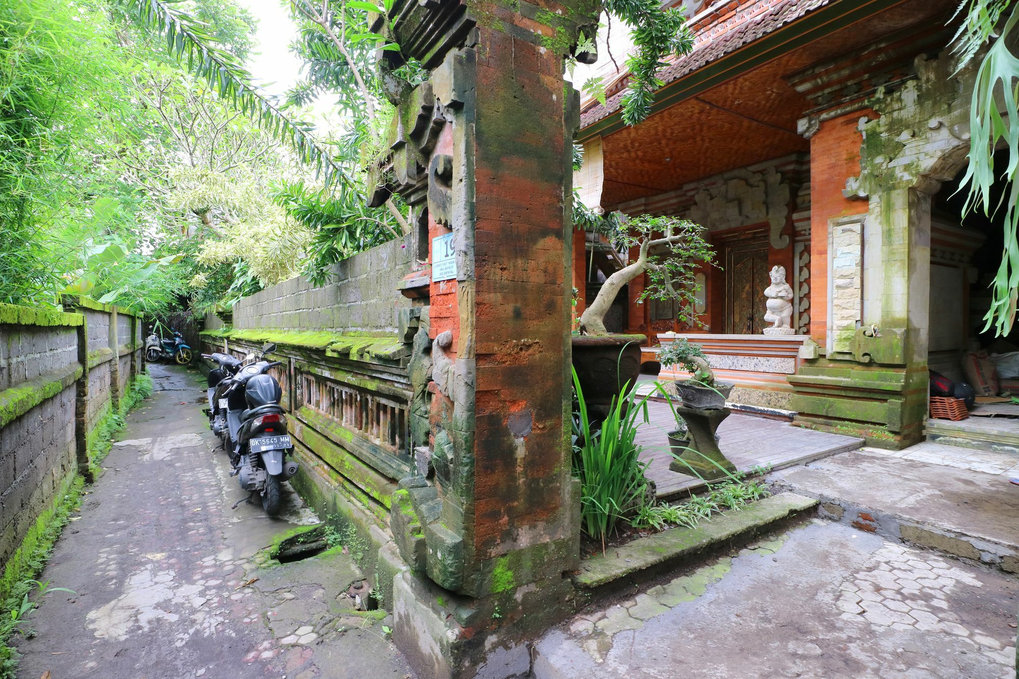 Pering 2* Ubud (Bali)