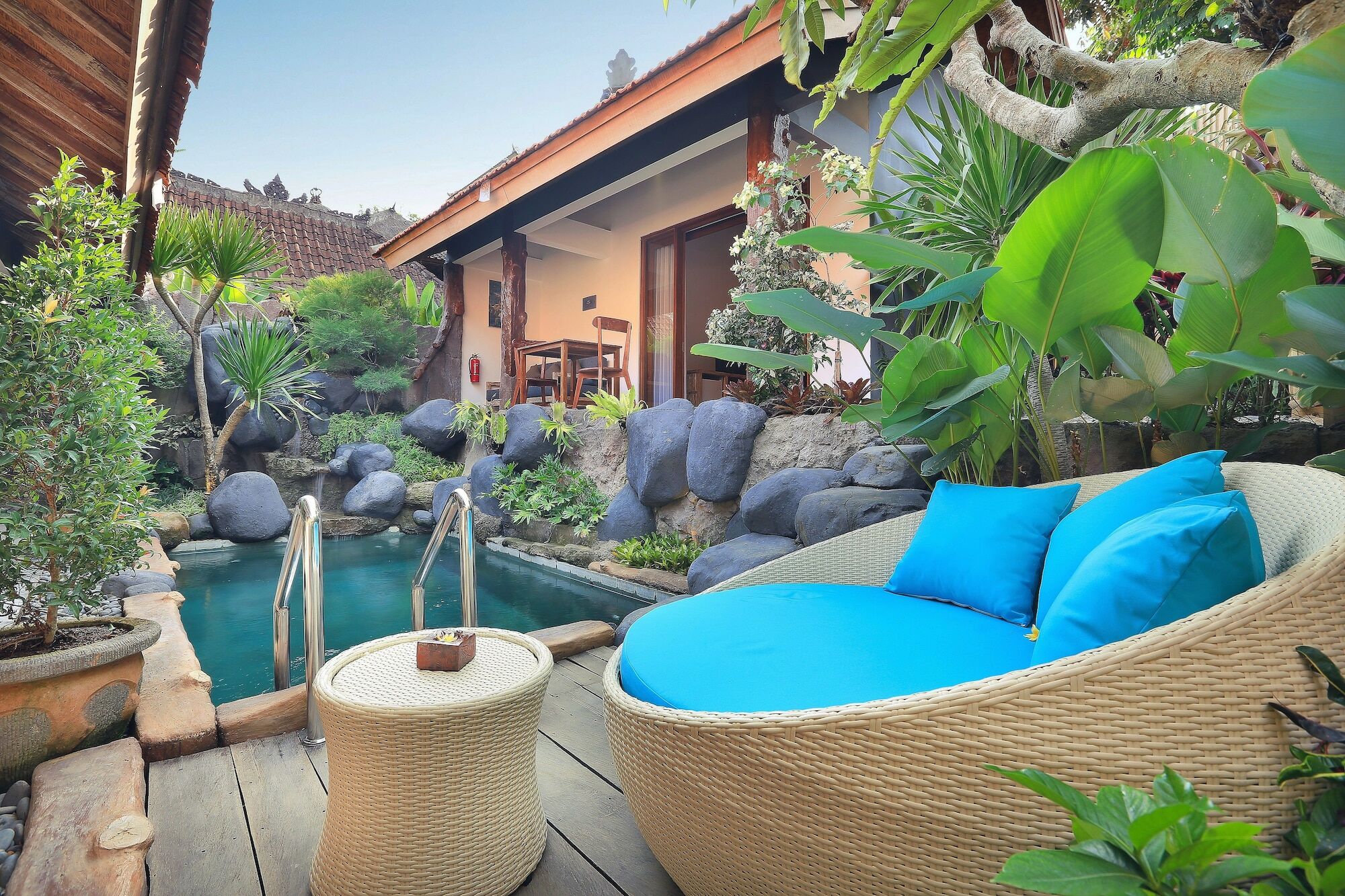 Villa Batu Agung *
