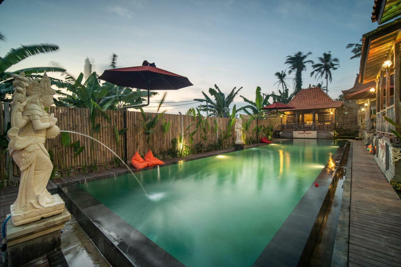 Villa Lestari *