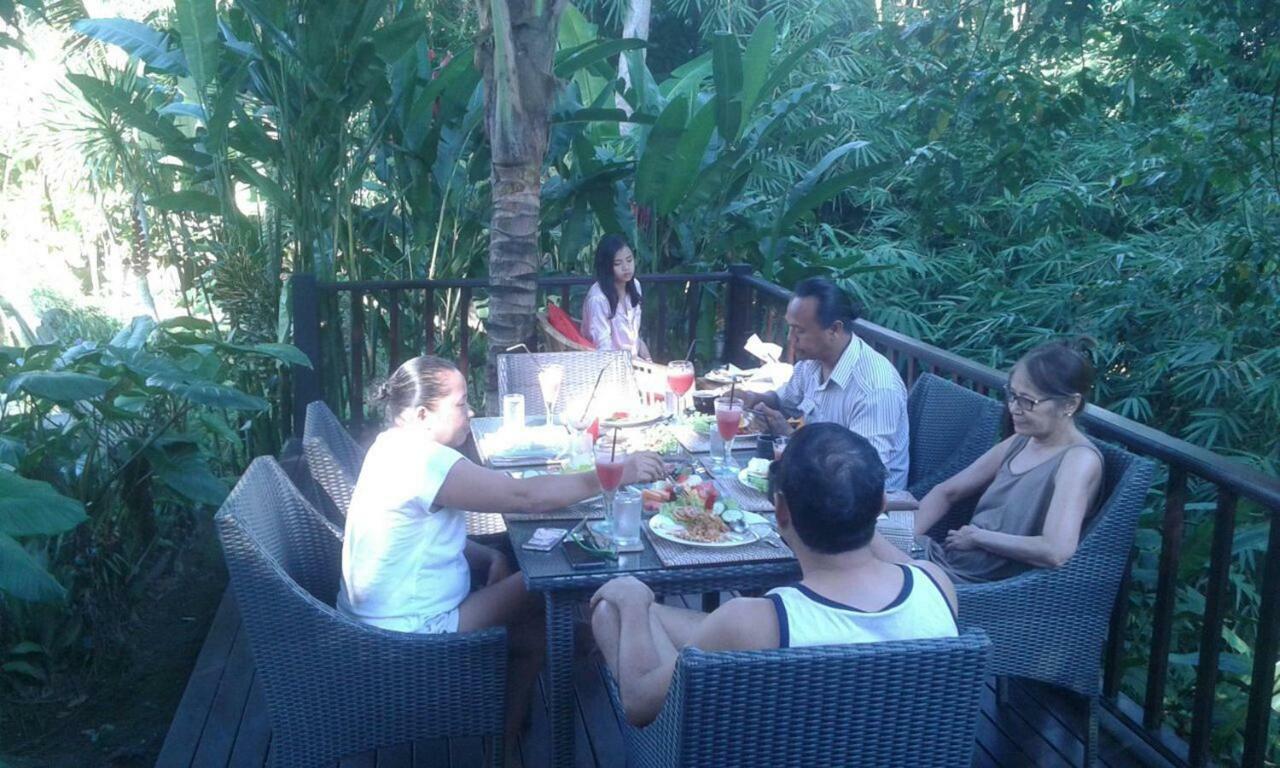 Luxury 3br Infinity Jungle View Aashaya * Ubud (Bali)
