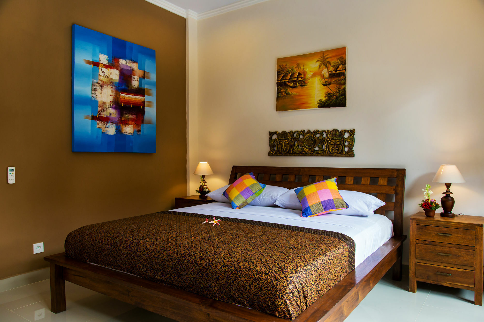 Warji House 1 Centre Guest house