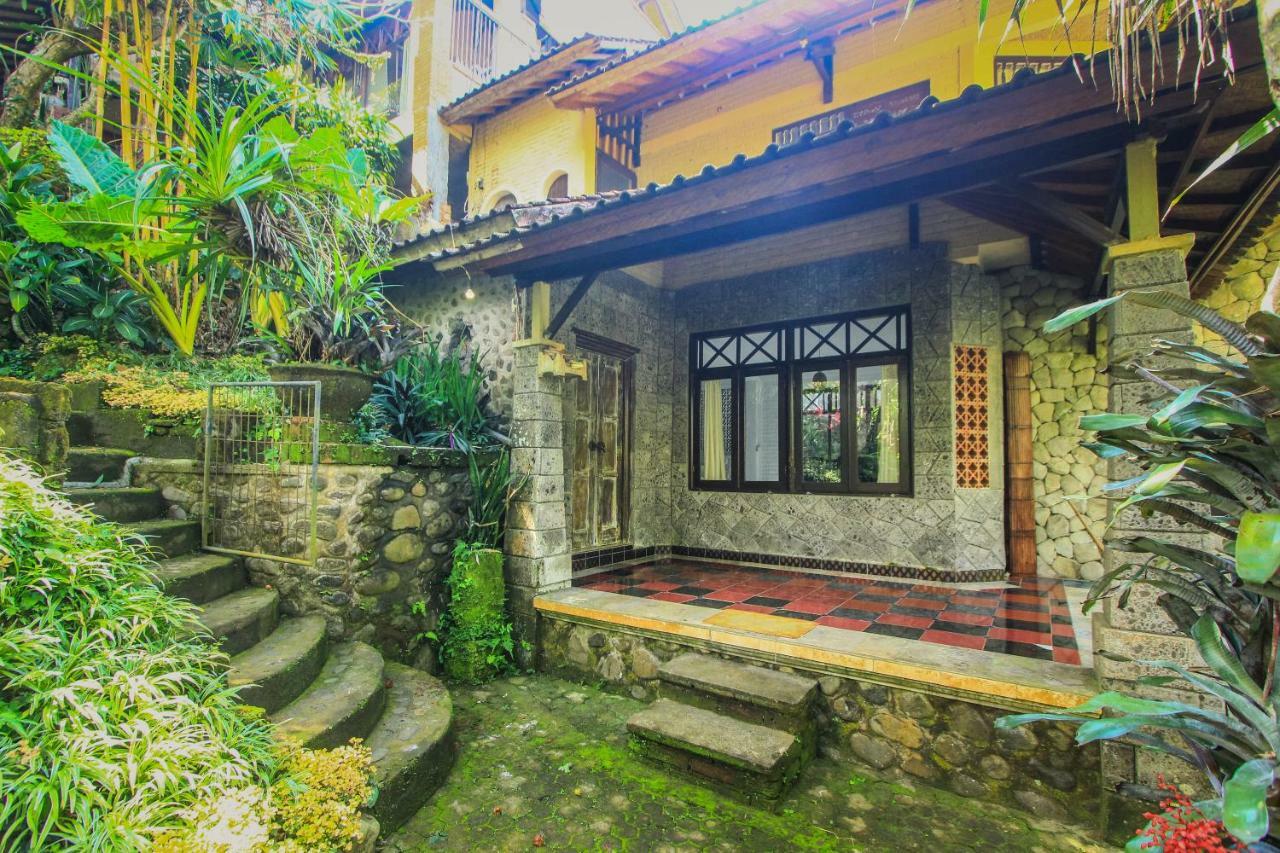 Tegal Pendet With River Views Guest house 3*