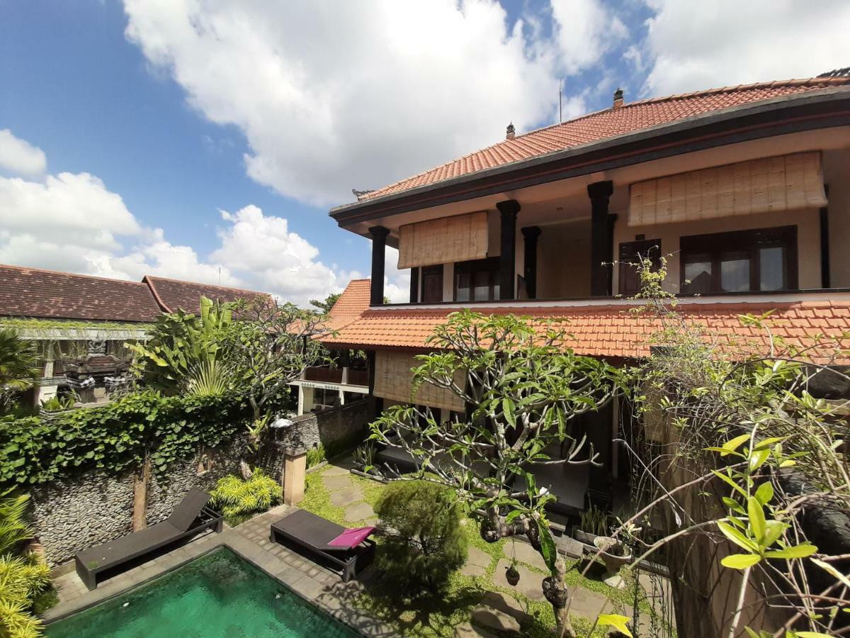 Guest house Wira