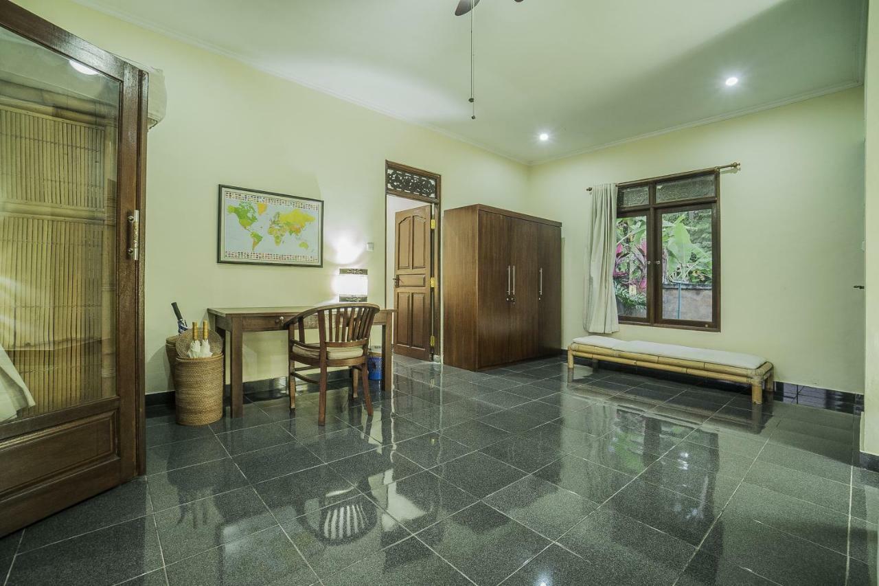 Nyoman Sandi Guest house