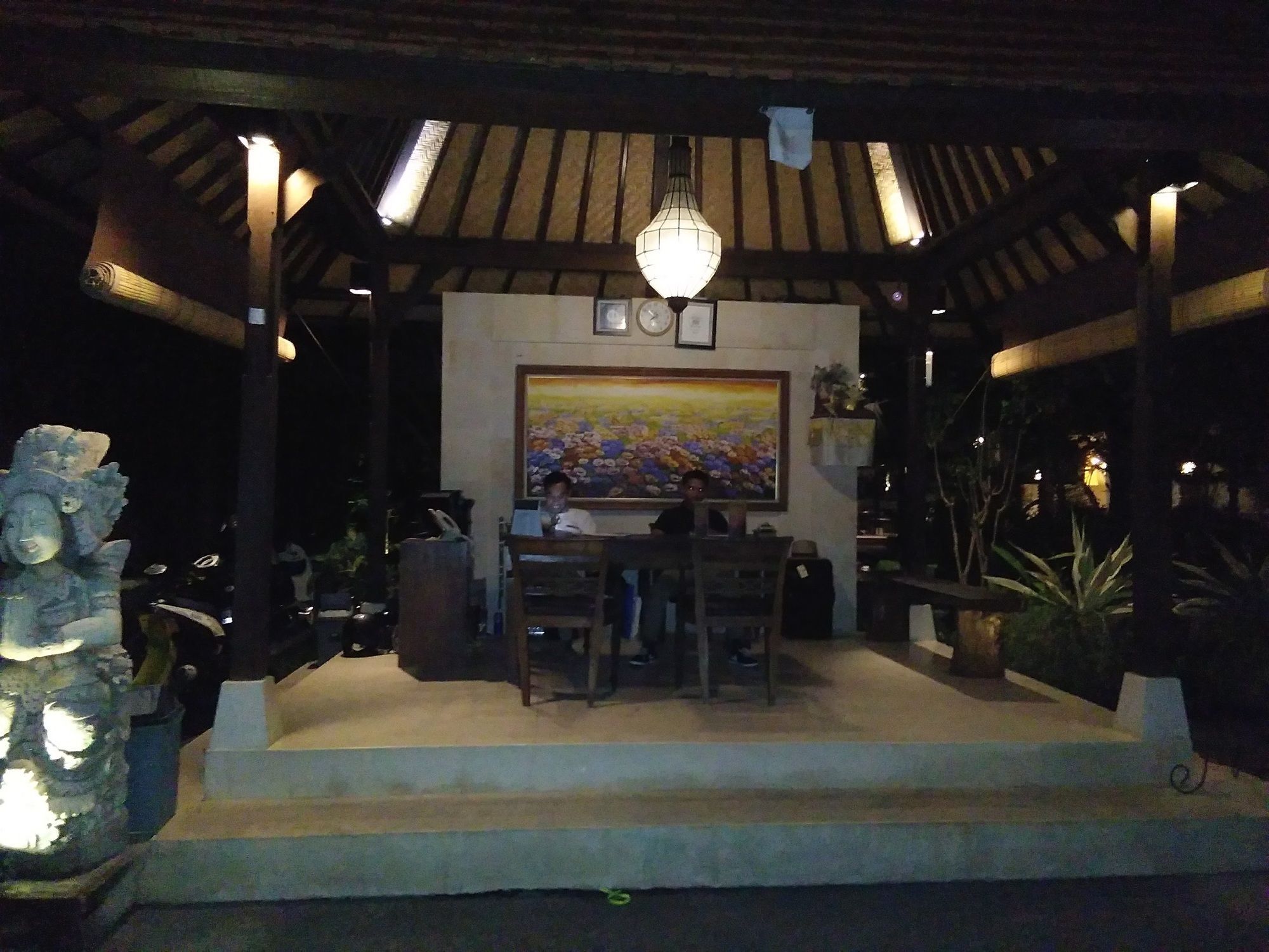 Hotel Artini Bisma 4*