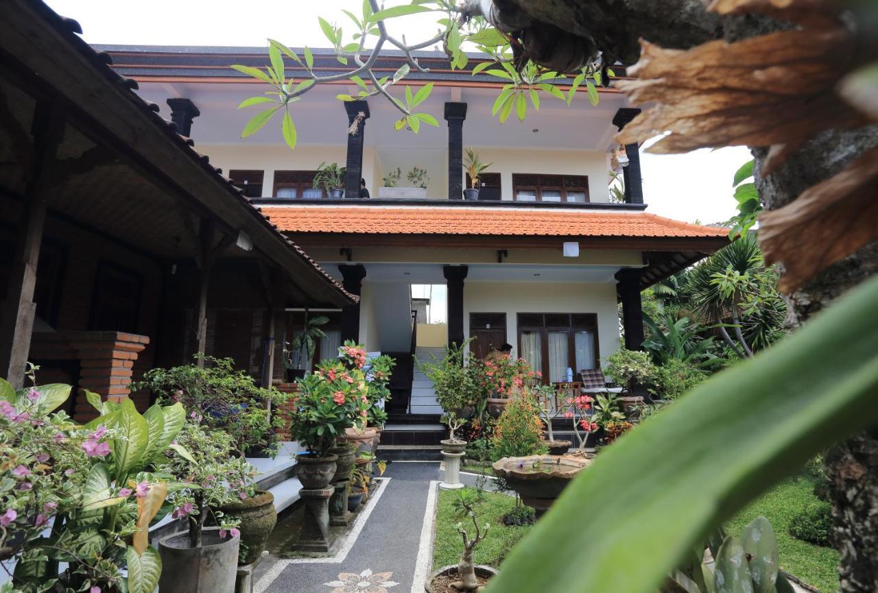 Degeg Guest house