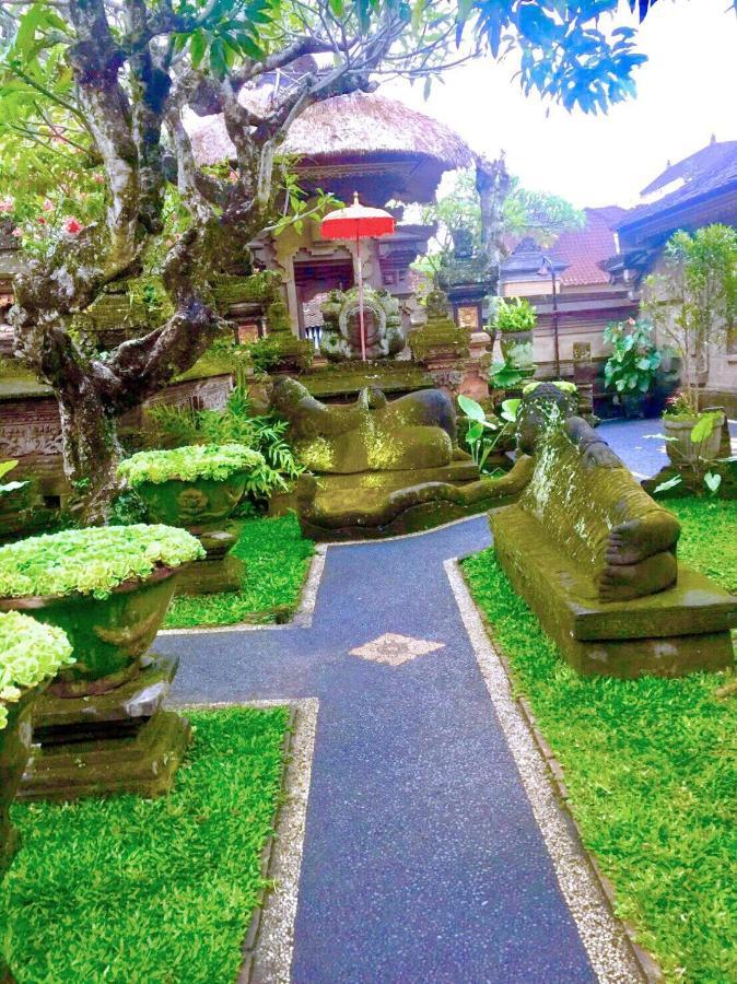 Tukad White House Hotel