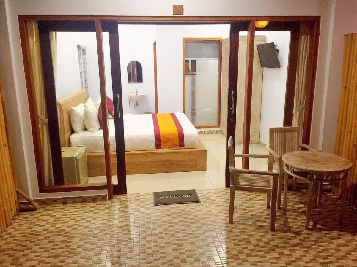 Hotel Tukad White House