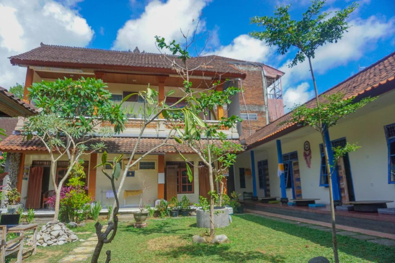 Bed & Breakfast Damuh *