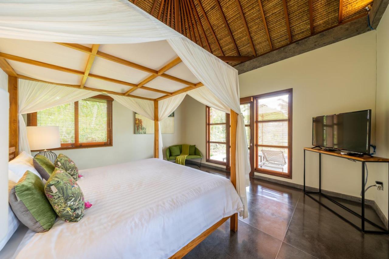 Themma Jungle - Sumptuous 3br Luxury With Majestic Jungle View North Of Villa *
