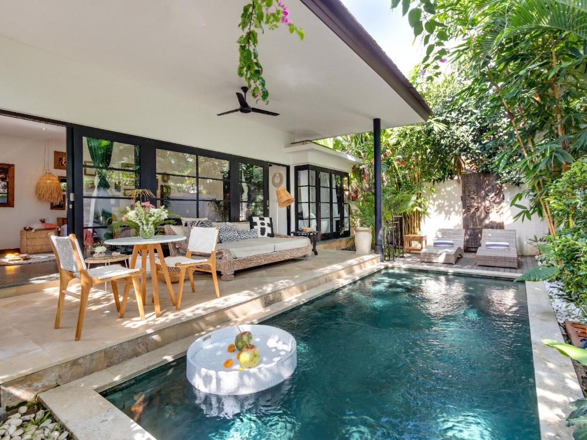 Villa Lora By Finder
