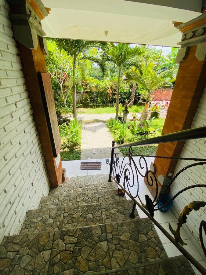 Warsi Bungalows