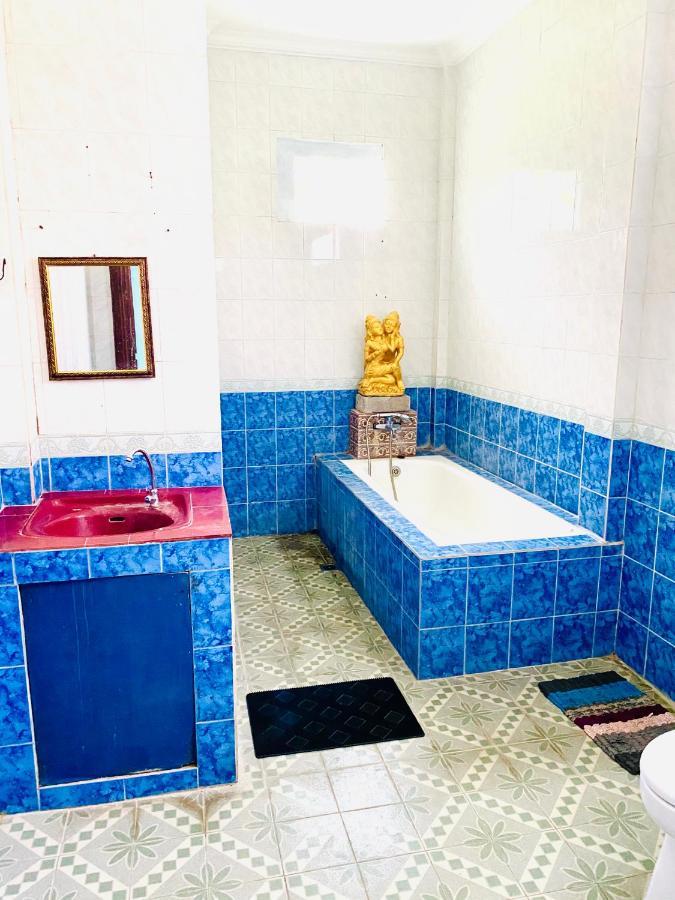 Warsi Bungalows